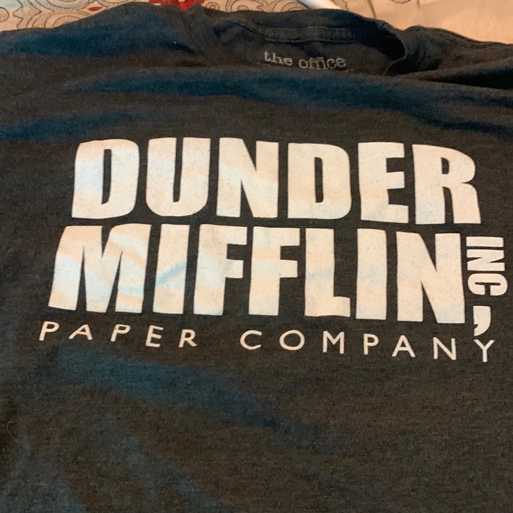 The office Dunder Mifflin T shirt